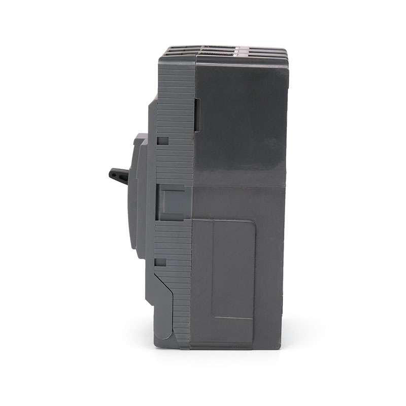 EZC100-3 Moulded Case Circuit Breaker