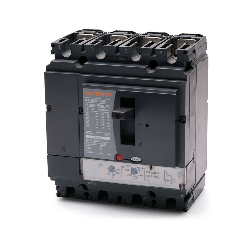 /NSX100-4 Moulded Case Circuit Breaker